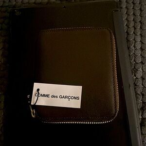 New chocolate brown Comme Des Garson wallet unisex